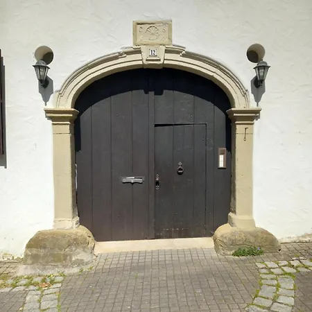 Am Schloss Апартаменты Леонберг